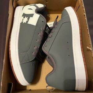 DC Men's Charcoal and White Sneakers